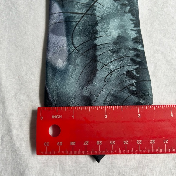 Jerry Garcia Silk Necktie 3.5 inch width 60 inch Length abstract design Shahman - Picture 6 of 7